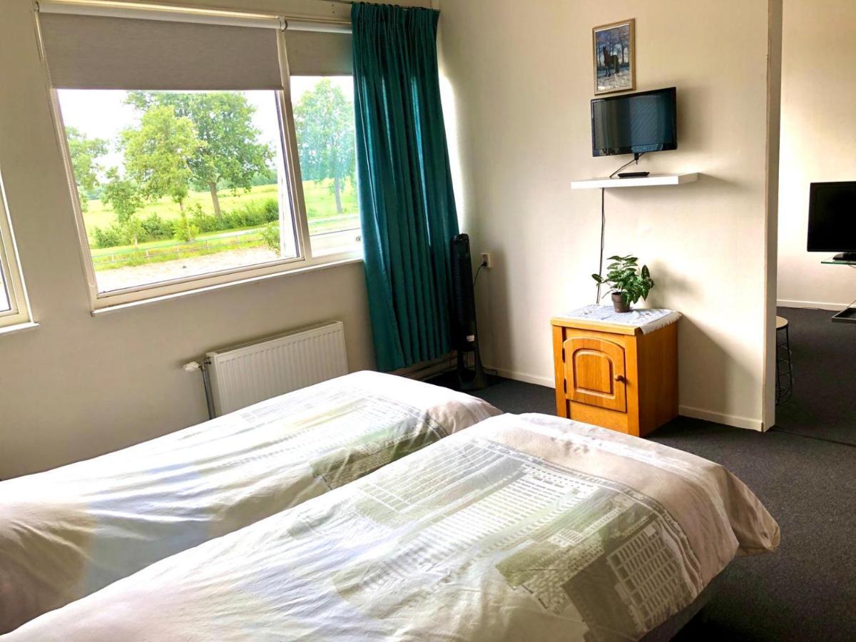 Manege Sanninghoeve B&B Oudega  エクステリア 写真