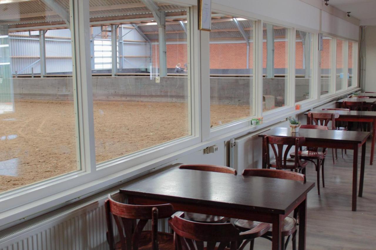 Manege Sanninghoeve B&B Oudega  エクステリア 写真