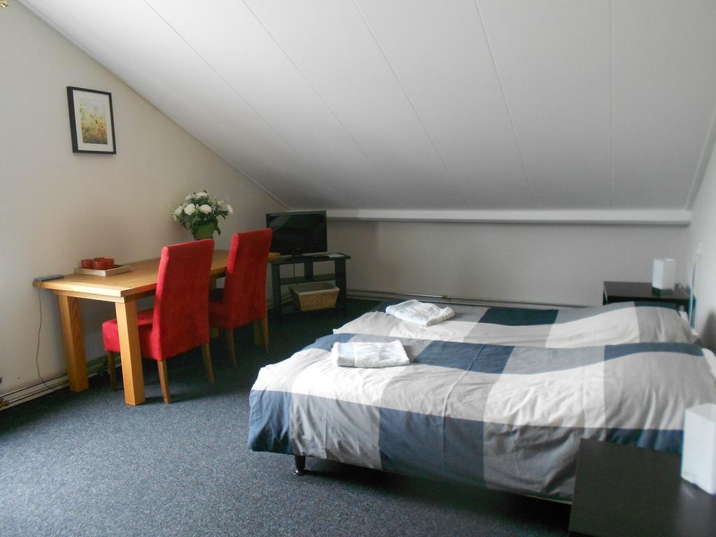 Manege Sanninghoeve B&B Oudega  エクステリア 写真